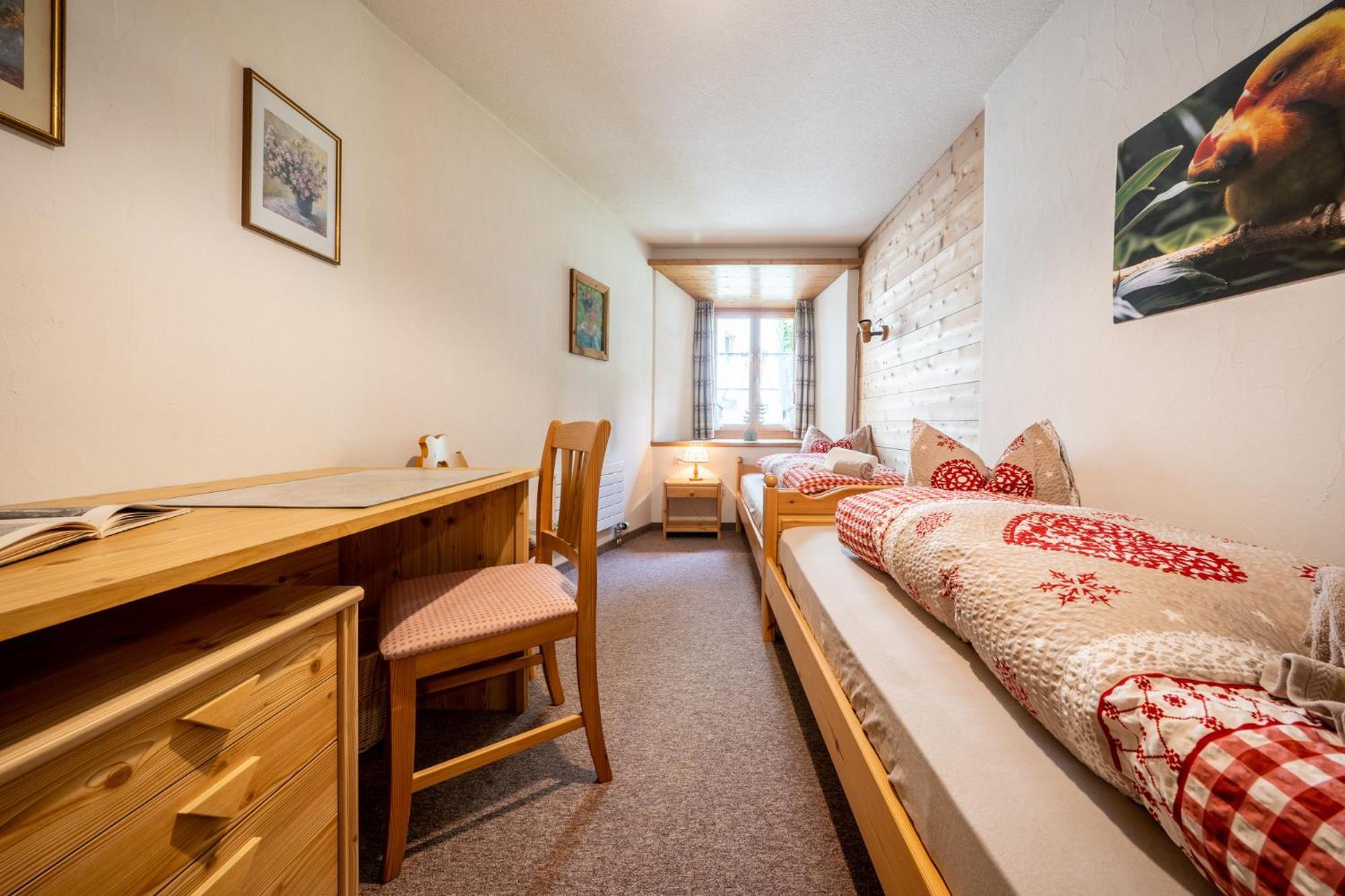 Apartmán Chasa Plazza Gronda Lavin Exteriér fotografie