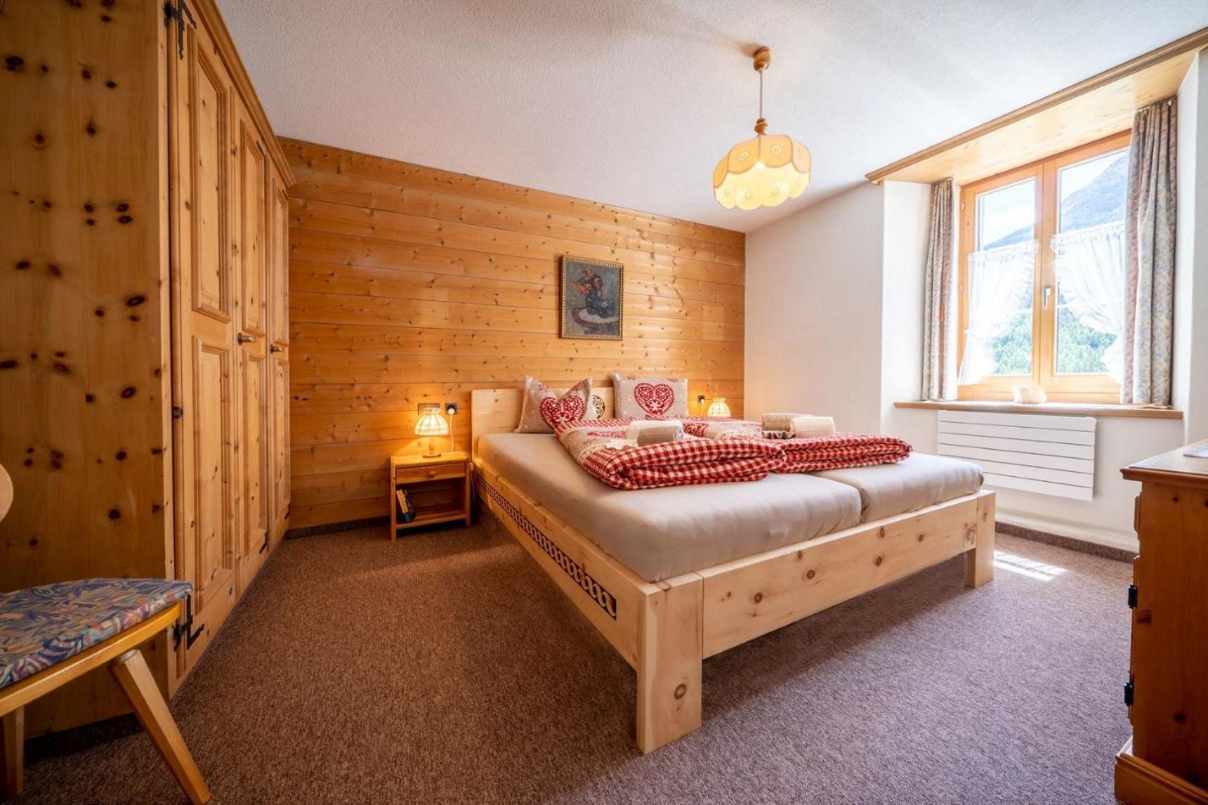 Apartmán Chasa Plazza Gronda Lavin Exteriér fotografie