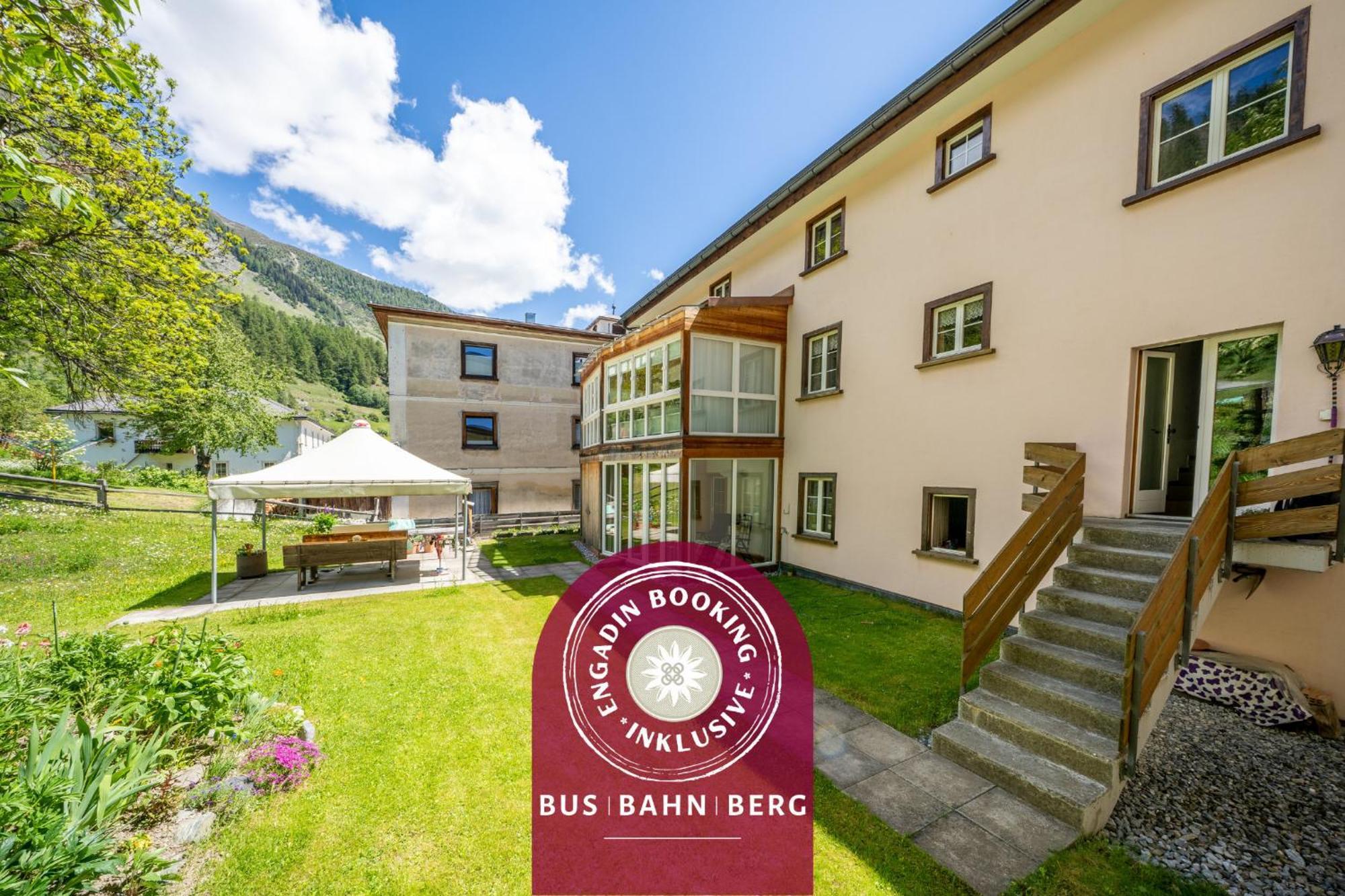 Apartmán Chasa Plazza Gronda Lavin Exteriér fotografie